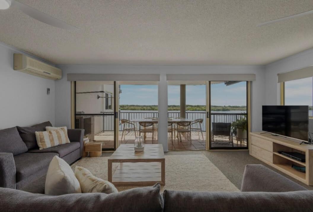 מרוצ'ידור On The River Apartments מראה חיצוני תמונה
